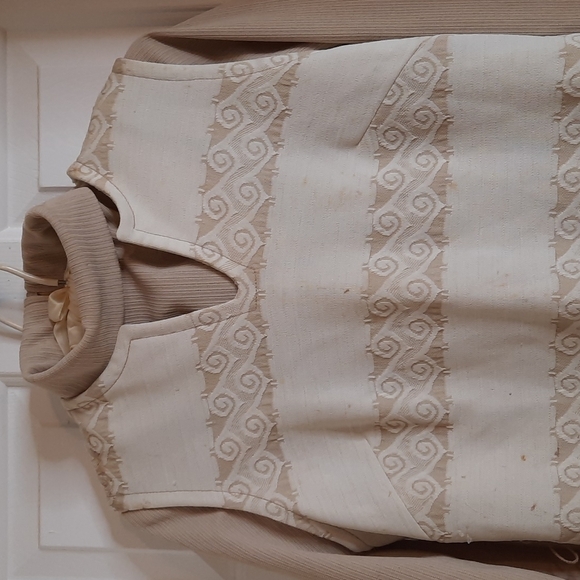 Cream Vintage 1960's 1970's  dress with under shirt to match sm/med - Picture 4 of 9
